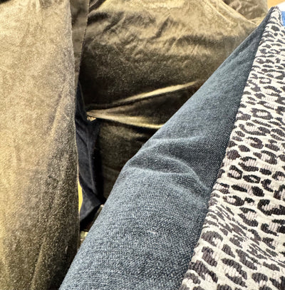 ZANDERS 017 | Cushion Story