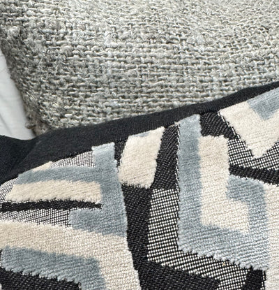 ZANDERS 008 | Cushion Story