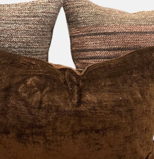 designer cushion & throw pillow in ZANDERS 005 | Cushion Story by Zanders & Co