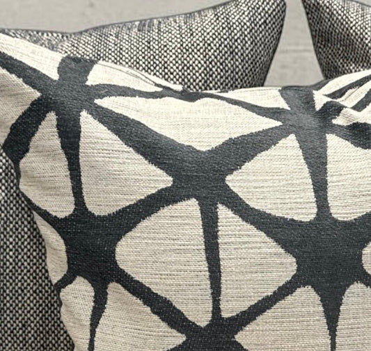 designer cushion & throw pillow in ZANDERS 017 | Cushion Story by Zanders & Co