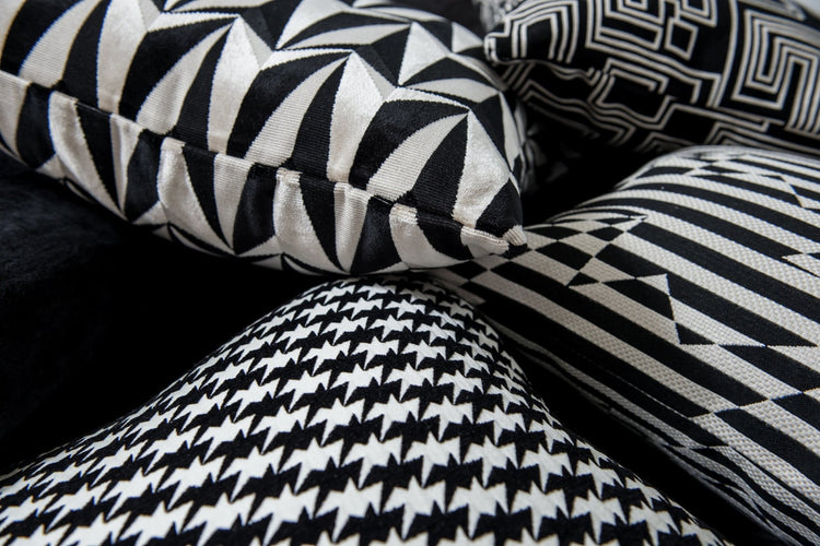 Monochrome | Zanders & Co