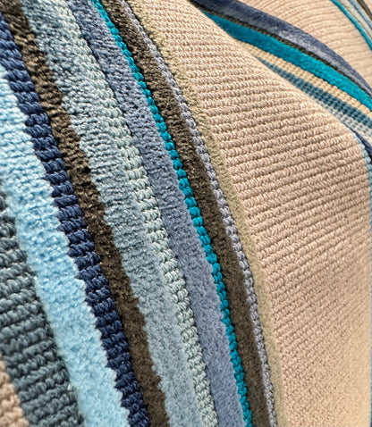 ZANDERS 018 | Cushion Story