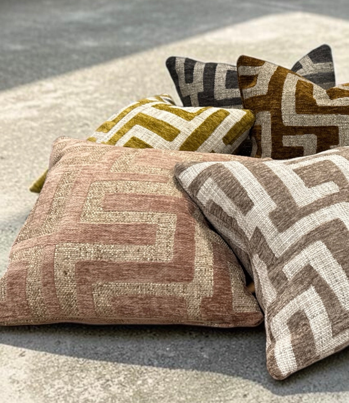 Rusk designer cushions by Warwick in all colours | Zanders & Co