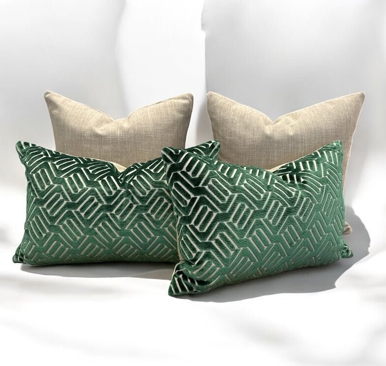 designer cushion & throw pillow in ZANDERS 007 | Cushion Story by Zanders & Co