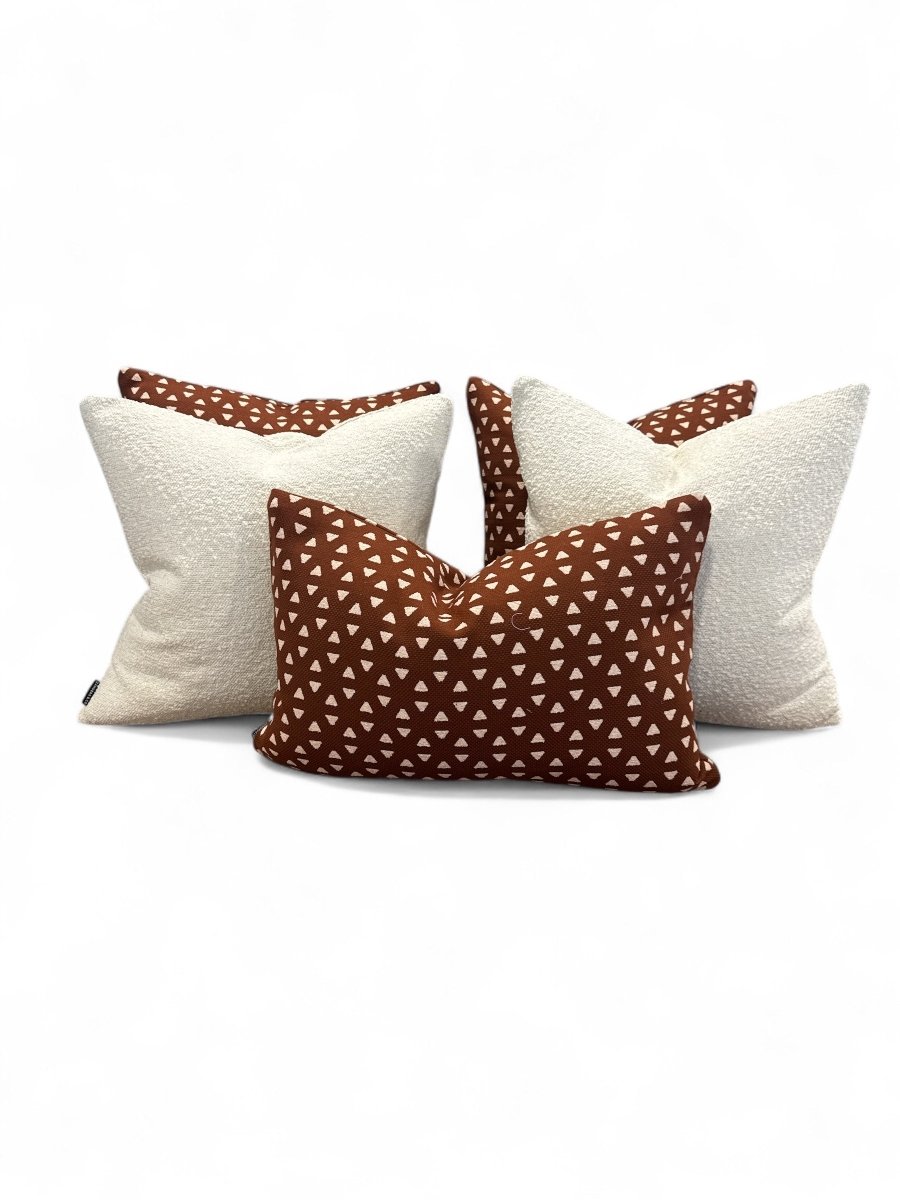 designer cushion & throw pillow in ZANDERS 008 | Cushion Story by Zanders & Co
