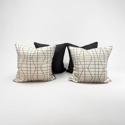 designer cushion & throw pillow in ZANDERS 008 | Cushion Story by Zanders & Co