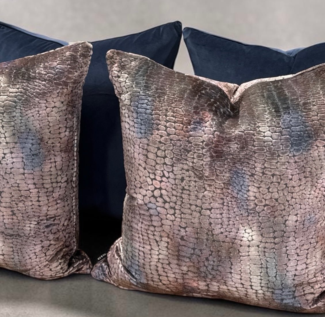 designer cushion & throw pillow in ZANDERS 013 | Cushion Story by Zanders & Co