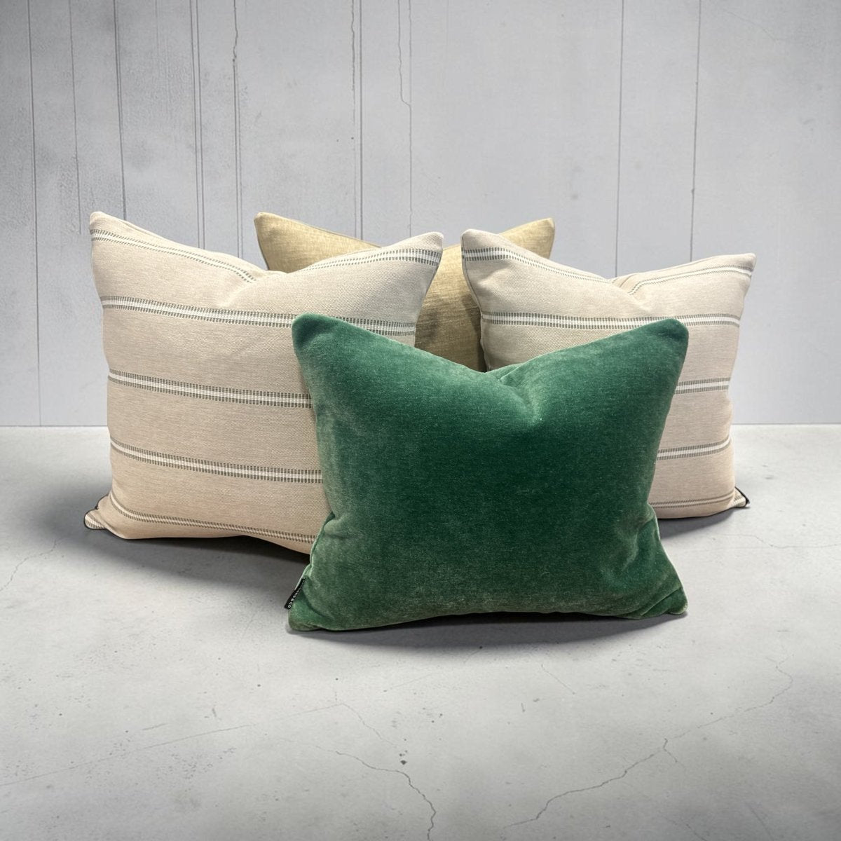 designer cushion & throw pillow in ZANDERS 023 | Cushion Story by Zanders & Co