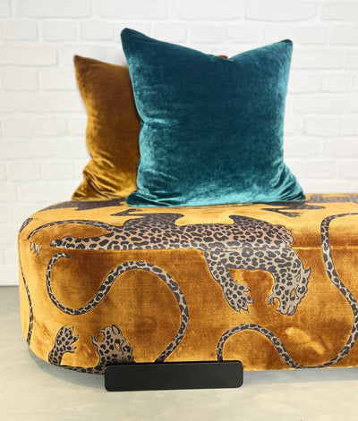 designer cushion & throw pillow in COMBI OTTOMAN by Zanders & Co