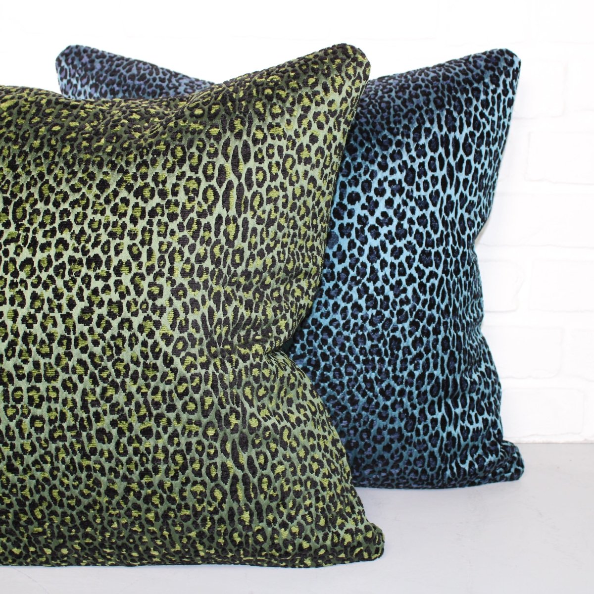 designer cushion & throw pillow in Leopardo | Palm Leaf by Zanders & Co