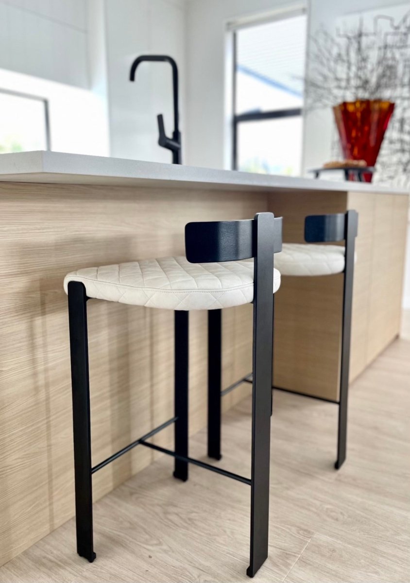 Designer bar 2024 stools