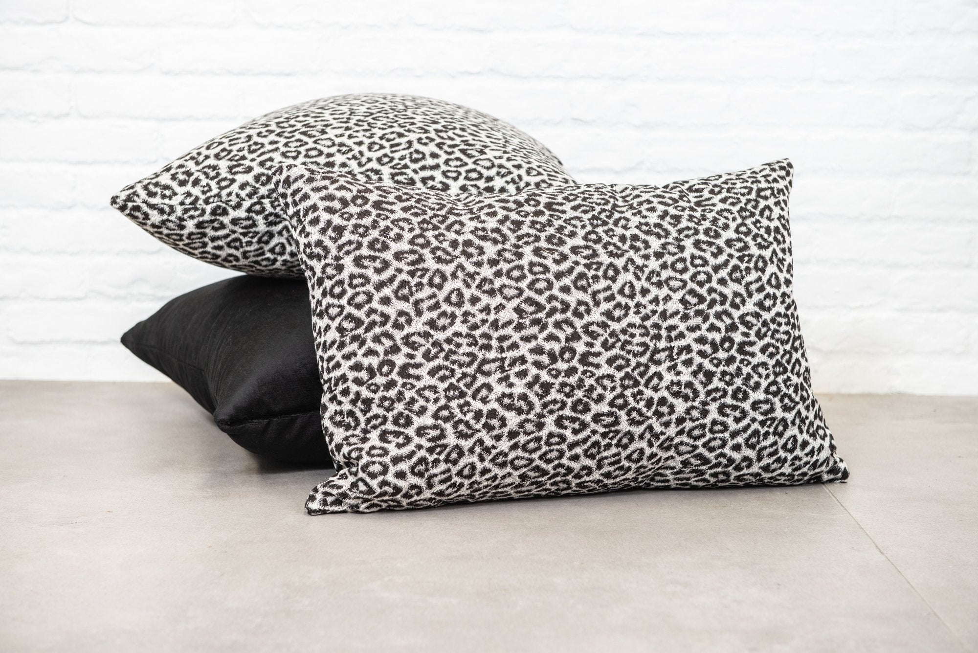 Animal print best sale outdoor cushions