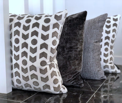 designer cushion & throw pillow in ZANDERS 001 | GET THE LOOK by Zanders & Co